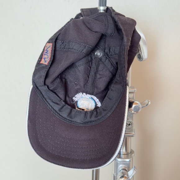 Vintage Yellowknife Northwest Territories Cap - Picture 4 of 4